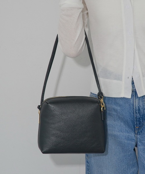 AULENTTI（オウレンティ） ショルダーバッグ バッグ 「AULENTTI