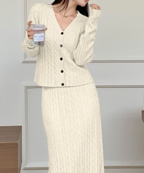 【お値下げ】PEARLY GATES ジップアップセーター カーディガン Diosfront セットアップ ショート丈ケーブルニットカーディガン