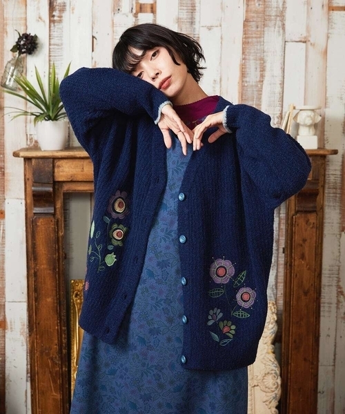Jocomomola（ホコモモラ） カーディガン Calle de Bordadores フラワー