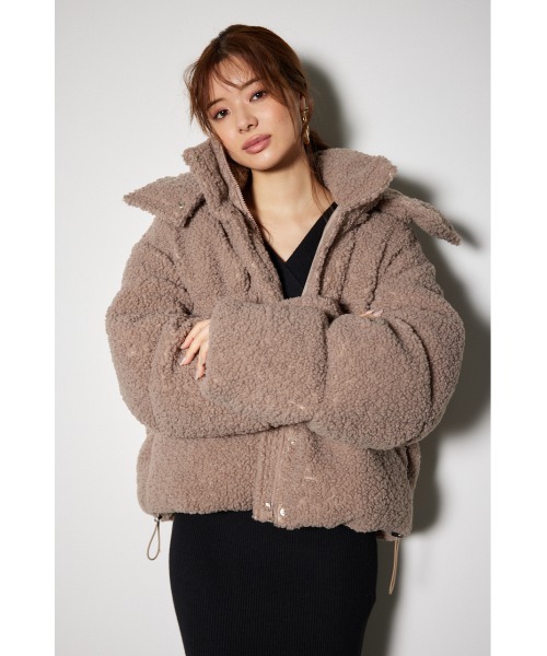 新品未使用タグあり　rienda チャイニーズラクーンファー付きダウンジャケット フレンチダウン】ラクーンファーフレンチダウンジャケット「D1645」