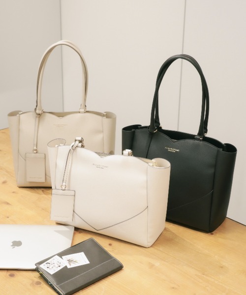 トートバッグ 「再入荷」ハートカッティングA4トートバッグ レディースの画像