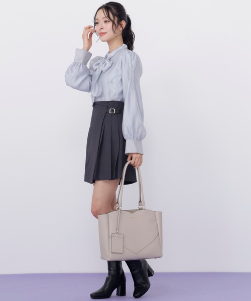 トートバッグ 「再入荷」ハートカッティングA4トートバッグ レディースの画像