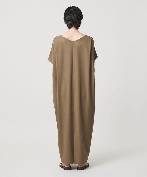 ワンピース 「MARW UNITED ARROWS」バック タック ワンピース UVカットの画像