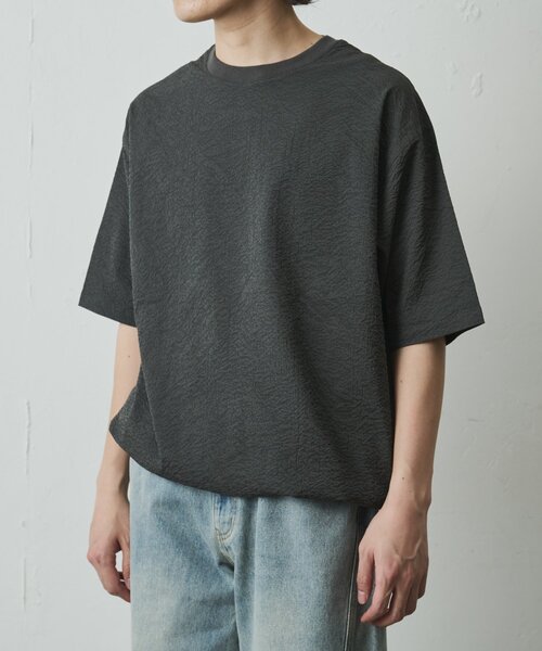 COLONY 2139（コロニー トゥーワンスリーナイン） tシャツ