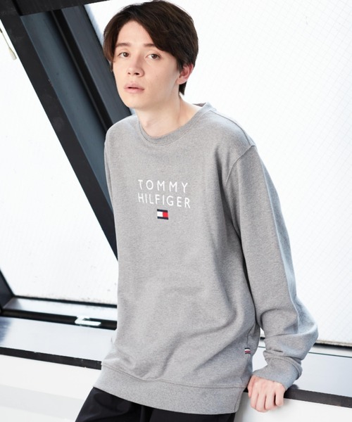 ✈ 超美品　トミーヒルフィガー　長袖 トレーナー　グレー　刺繍　綿　S　M 相当 TOMMY HILFIGER (トミーヒルフィガー) 裏起毛 胸ロゴ クルーネック