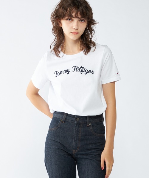 トミー ヒルフィガー   レギュラースクリプトクルーネックTシャツ （ホワイト） TOMMY HILFIGER tシャツ レギュラースクリプトクルーネックT