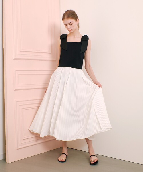 LOULOU WILLOUGHBY（ルルウィルビー） ニット セーター 「LOULOU