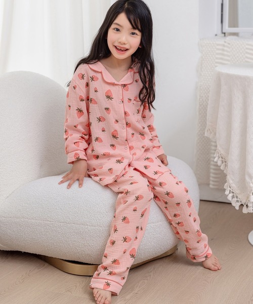 DAY CLOSET パジャマ キッズ 長袖ダブルガーゼ仕立てのパイピング総柄