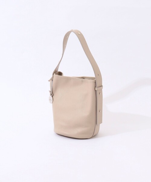 超美品！！MARCO MASI　白バケツ型ミニショルダーバック スタッズ付き MARCO MASI ショルダーバッグ バッグ 「MARCO MASI/ マルコ