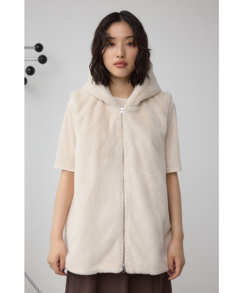 AZUL BY MOUSSY（アズールバイマウジー） ベスト ジレ フードファー