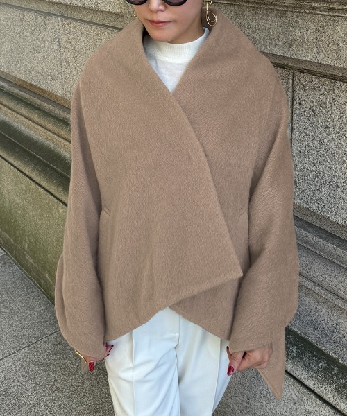 【完売品】美品 24AW JENNE 上質モヘヤケープコート キャメル ポンチョ 上質モヘヤケープコート｜JENNE(ジェンヌ)公式通販：パリジェンヌの