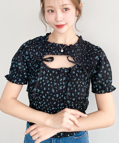 花柄 半袖Tシャツ 黒 moment+ tシャツ 花柄プリントフロントオープンボレロデザイン半袖