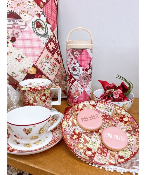 PINK HOUSE ピンクハウス 食器セット テディベア　いちご　皿　カップ PINK HOUSE（キッチン/食器 ・ ピンク/桃色系）のフリマアイテム一覧 食器