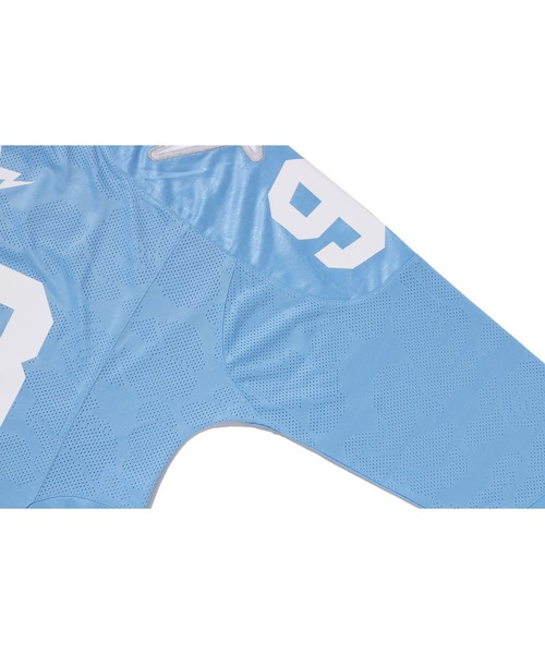 tシャツ LINE CAMO MULTI LOGO CROPPED FIT FOOTBALL JERSEY メンズの画像
