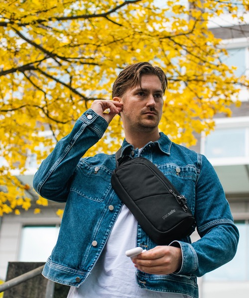 PacSafe（パックセーフ） ショルダーバッグ V Action Sling/V