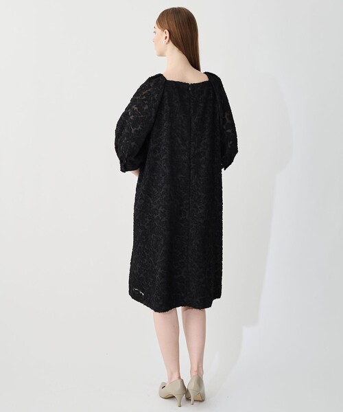 23区（ニジュウサンク） ドレス 「APPLAUDIR」シュエットジャカード