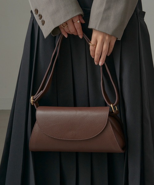 AULENTTI（オウレンティ） ショルダーバッグ バッグ 「AULENTTI