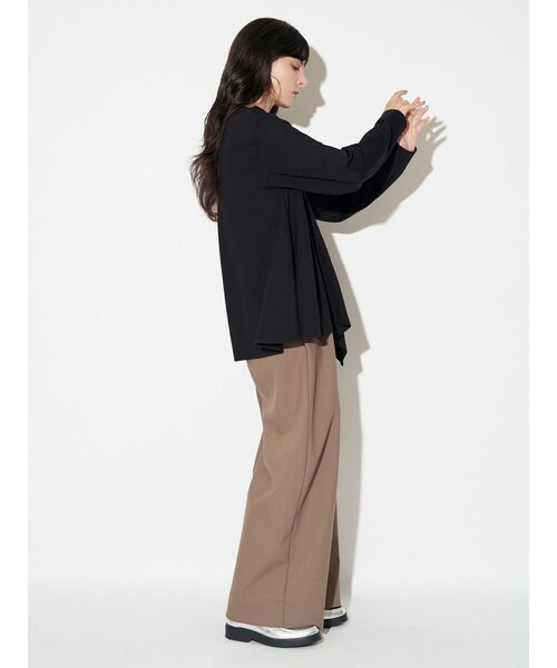 2021新品elendeek ヘムフレアプリーツカットソーセット Tシャツ ELENDEEK（エレンディーク）の「ヘムフレアプリーツカットソーセット