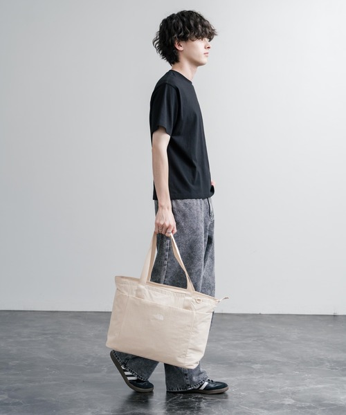 新品 ザノースフェイス THE NORTH FACE トートバッグ TOTE ホワイト THE NORTH FACE（ザ ノースフェイス） ノースフェイス トートバッグ