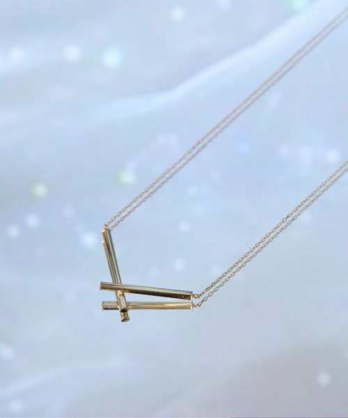 ネックレス 入学式 「K10」Vラインネックレス「動画あり」「長さ調整可能：36.1cm，最長: 39.6cm」 レディースの画像