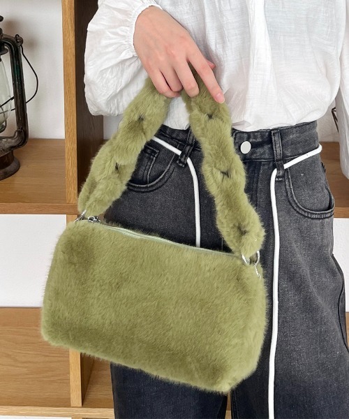 ショルダーバッグ バッグ ハートチャーム付き ワンハンドルフェイク