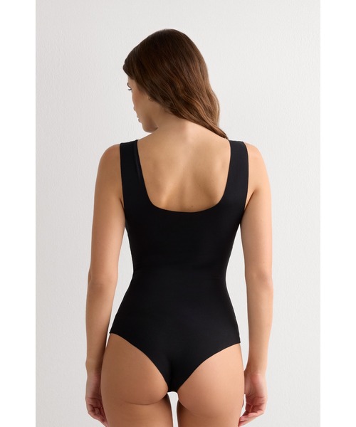 Intimissimi（インティミッシミ） インナーシャツ 肌着 カットオフ