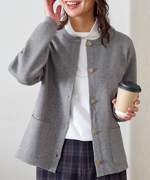 BELLUNA PLUS（ベルーナプラス） カーディガン 金ボタン使いニット