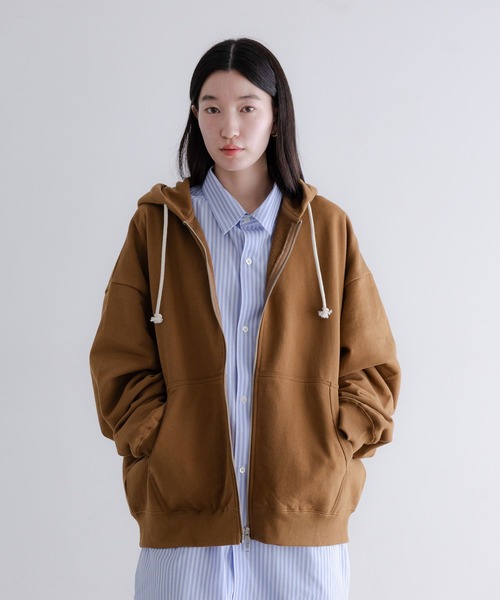 LOWRYS FARM（ローリーズファーム） パーカー 「LFM(U)」スウェット