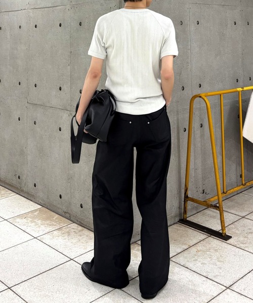 Chikashitsu+（チカシツプラス） tシャツ 「Chikashitsu +」side half