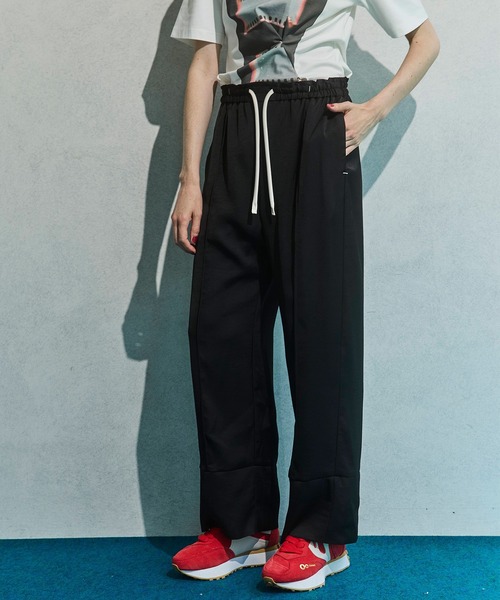 OMMO（オーエムエムオー） パンツ SATIN STRAIGHT PT レディース