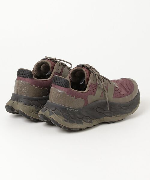 「New Balance」 Fresh Foam More Trail v3 ローカットスニーカー 28cm パープル メンズ_画像2