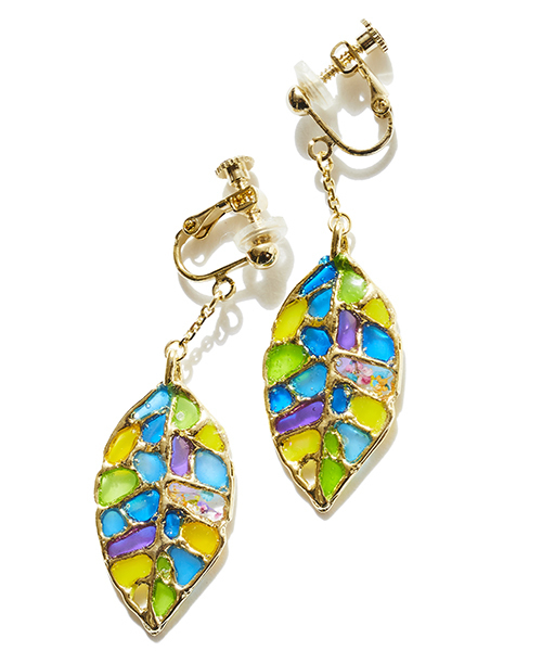 rehacer（レアセル） イヤリング : Stained glass Leaf Earrings Made