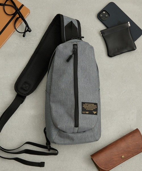 FORECAST（フォーキャスト） ウエストポーチ 「FORECAST」Cross Body