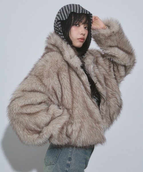 ENVYM（アンビー） コート アウター フェイクファー ショート