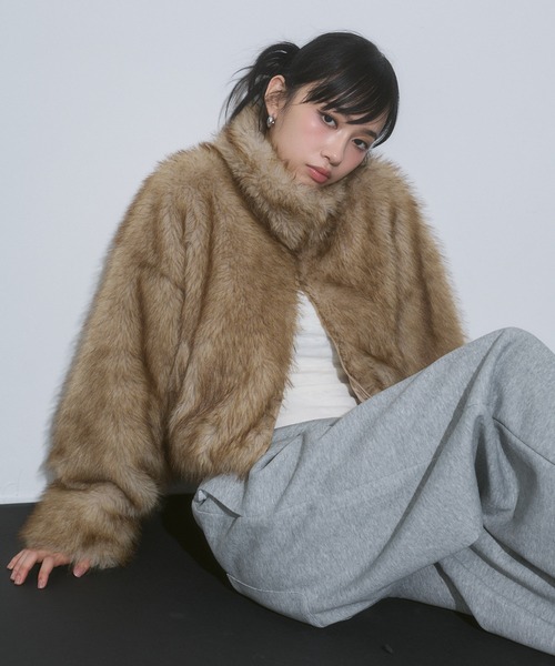 ENVYM（アンビー） コート アウター フェイクファー ショート