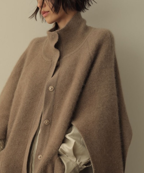 ETRE TOKYO（エトレトウキョウ） ニットポンチョ FREE ベージュ