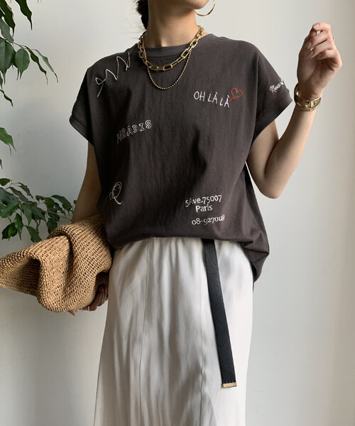 DouDou tシャツ 「WEB限定」バックジップランダム刺繍ロゴTEE