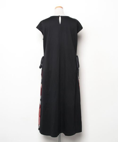 BLUE LABEL CRESTBRIDGE ワンピース 38 BLUE LABEL CRESTBRIDGE 「BLUE CRESTBRIDGE」 半袖ワンピース