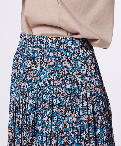 新品　ダブルスタンダードクロージング Sov.フラワープリントスカート　花柄 ランチ会にピッタリフラワープリントワンピース💐 | ソブ ダブル