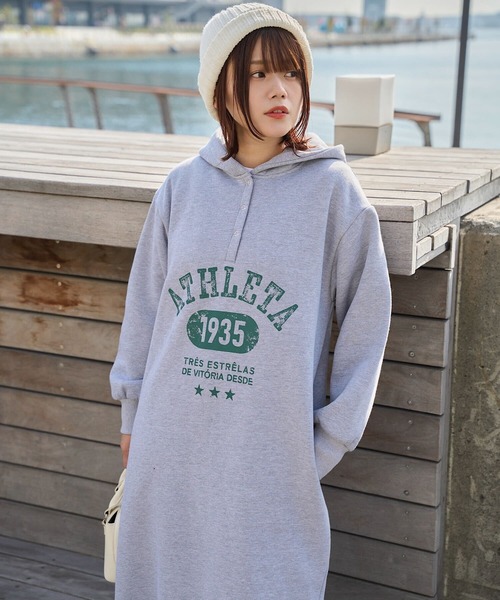 ATHLETA（アスレタ） ワンピース 「 」裏起毛スウェットフーディ