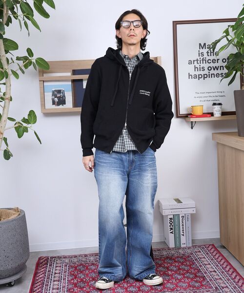 ffein パーカー 「FFEIN（フェイン）」ワンポイント刺繍フード短丈