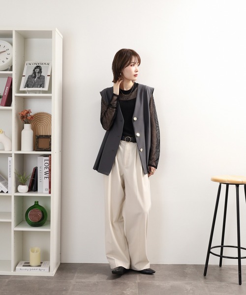 FUNALIVE（ファンアライブ） ベスト ジレ Vネック金ボタンペプラム