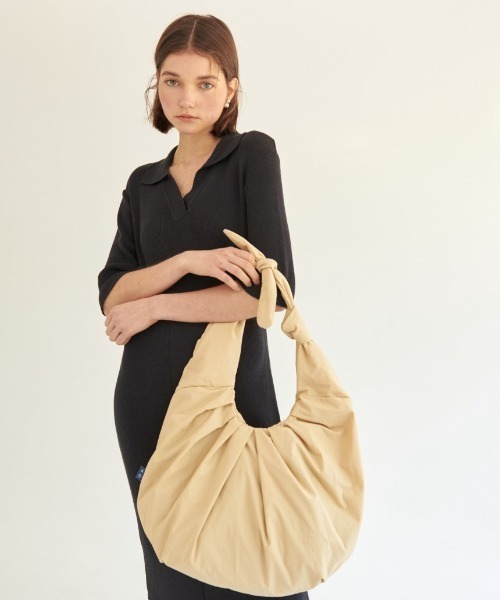 ショルダーバッグ バッグ CROISSANT LARGE SHOULDER BAG