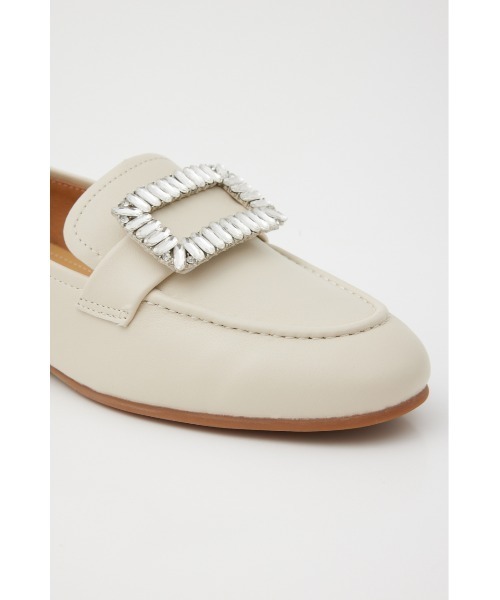 け*ん様 STACCATO ホワイトレザー ローファー スリッポン24.5美品 STACCATO ローファー デラニーオペラシューズ レディース