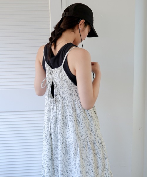 ANME ワンピース フラワープリントティアードキャミワンピース 