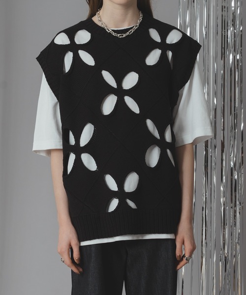 ベスト FLOWER HOLE SUMMER KNIT VEST/フラワーホールサマーニット 