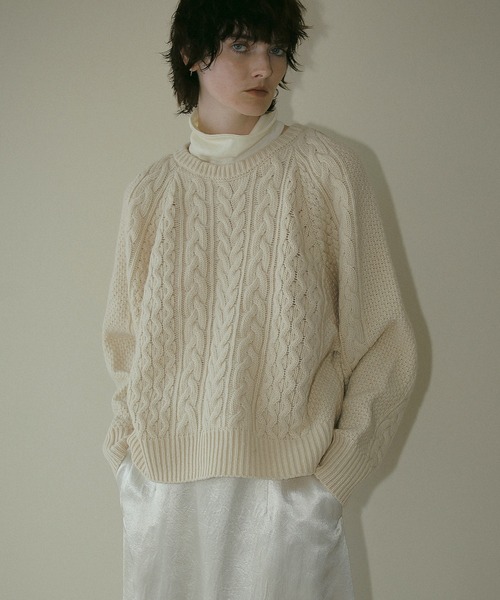 MANOF（マノフ） ニット セーター SHOULDER TUCK CABLE KNIT