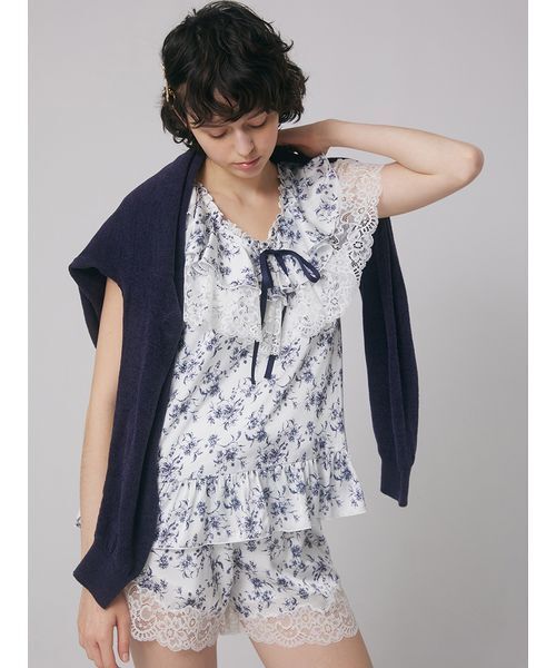 snidel home heart パーカー　ショートパンツ　セット　新品 SNIDEL HOME パジャマ ルームウェア レースショートパンツ