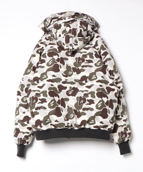 APE ダウン A BATHING APE（アベイシングエイプ）の「SHARK SNOWBOARD DOWN JACKET