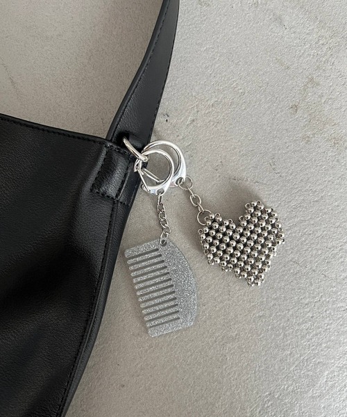 Me% キーホルダー miniコームキーチャーム 497848 : ZOZOTOWN Yahoo!店